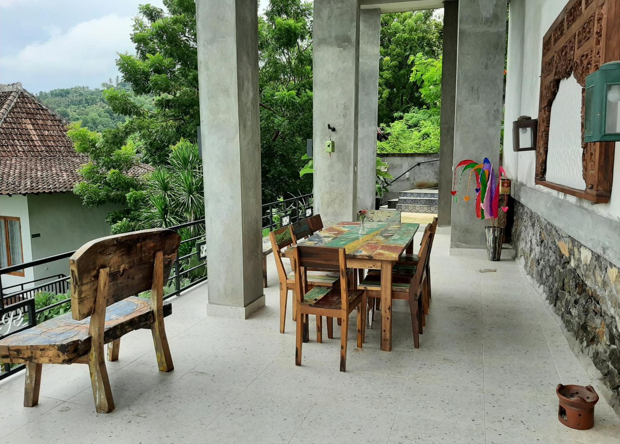 Liri Villa - Ocean, Hills, Valley View Lovina  Luaran gambar