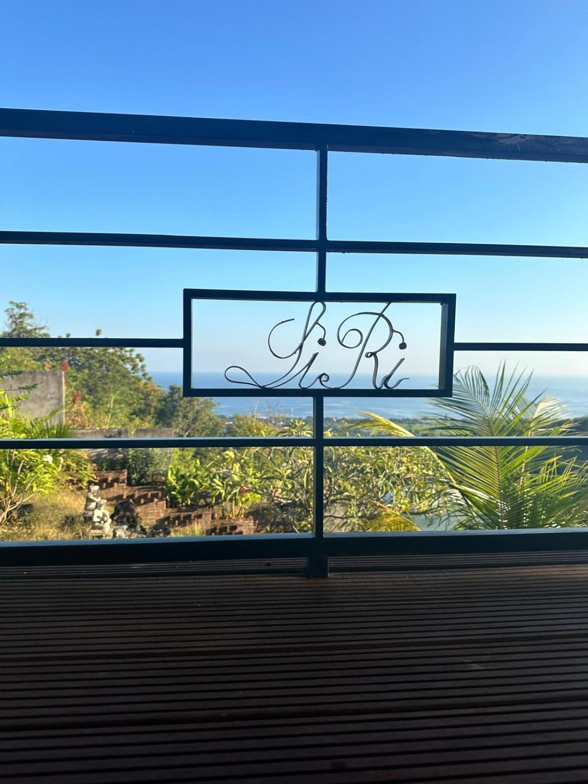 Liri Villa - Ocean, Hills, Valley View Lovina  Luaran gambar